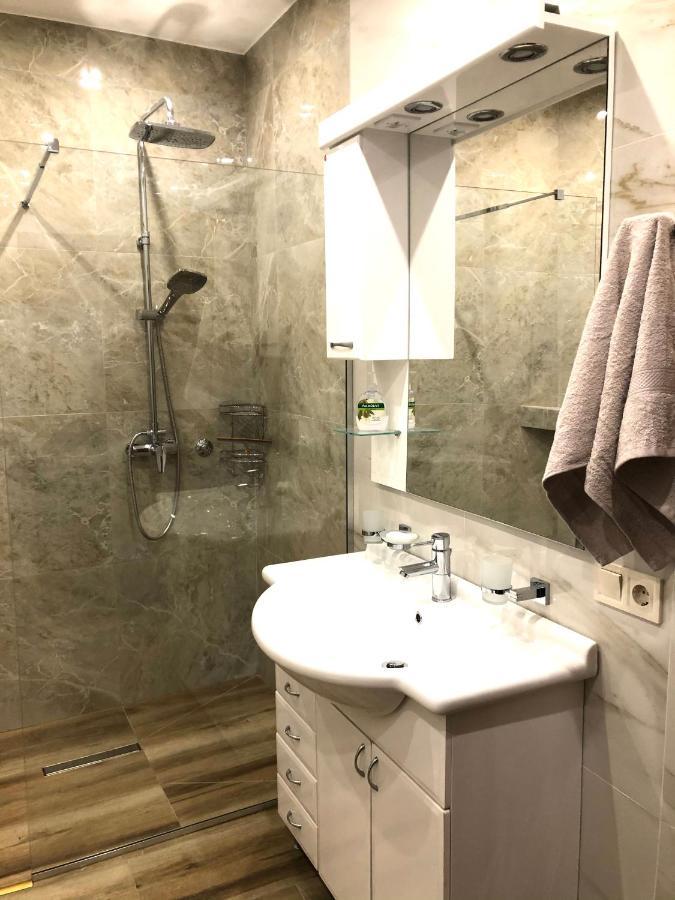Lovely Apartment סבטי סטפן מראה חיצוני תמונה
